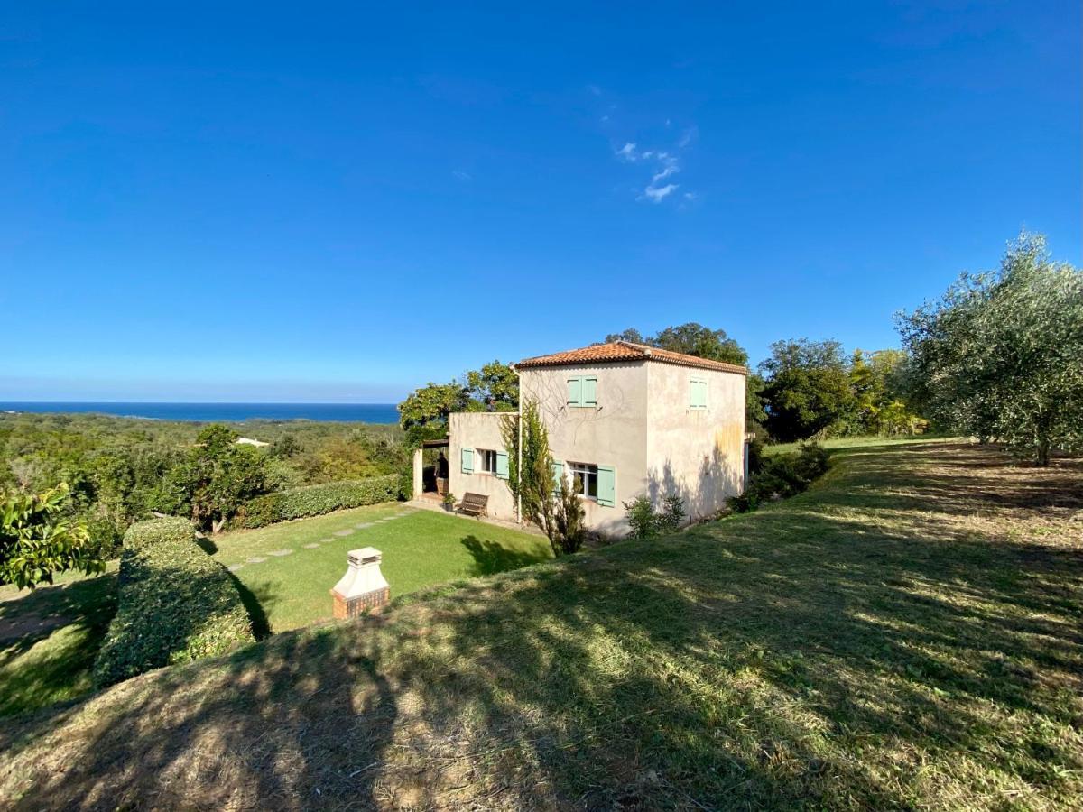 Domaine Punta Della Guardia Villa Vue Mer Dans Nature Protegee, Plage A 1,5 Km 세르비온 외부 사진